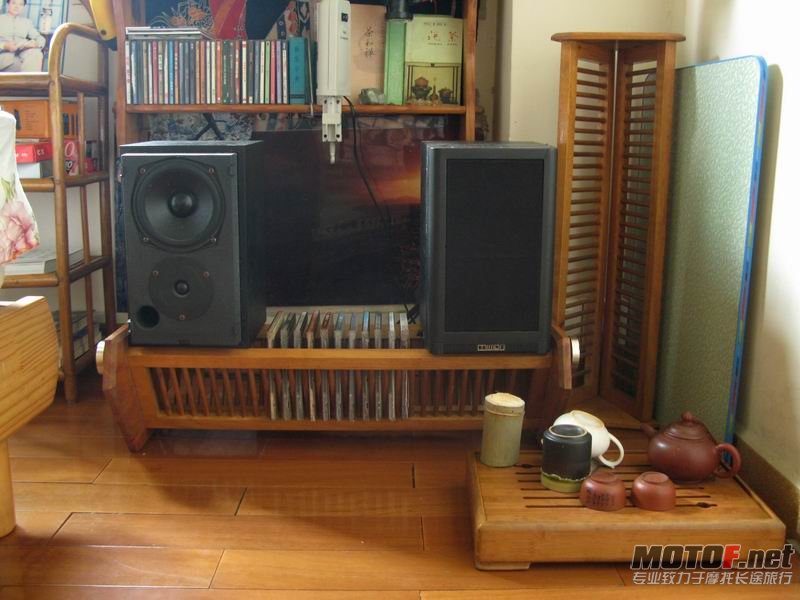B 02.JPG