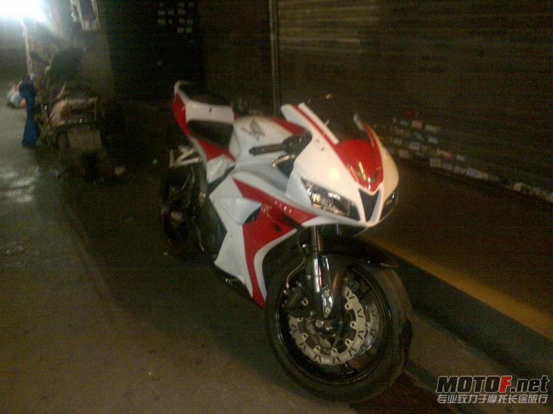 nEO_IMG_20100827464.jpg