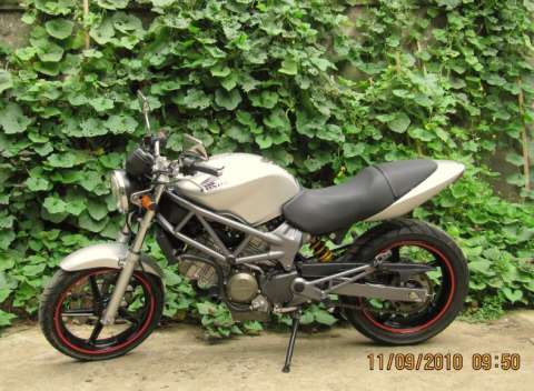 VTR250