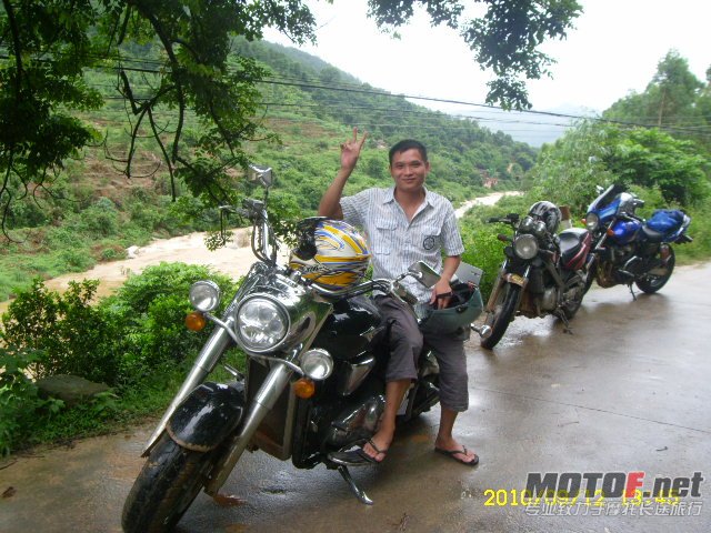 SL701220.JPG