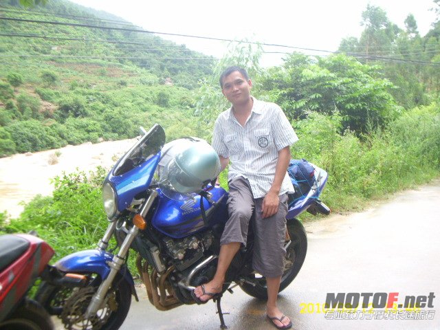 SL701224.JPG