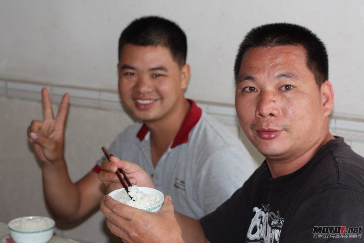 好热情的阿波和阿生车友