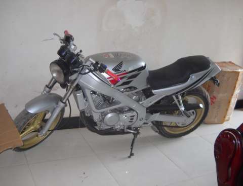 小蚂蚁5500元
