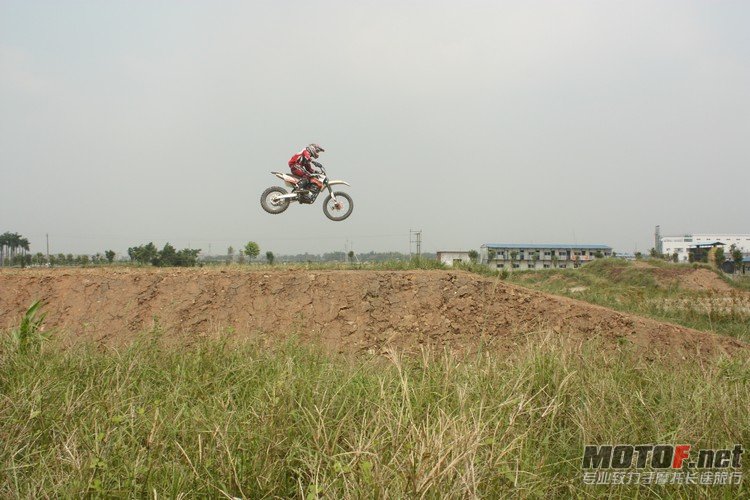 IMG_4880_nEO_IMG.jpg