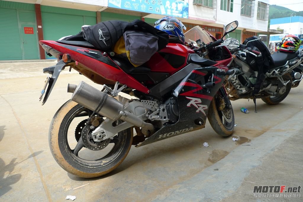 P1050929.jpg