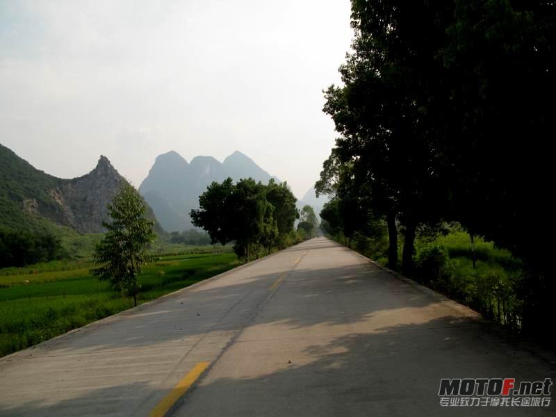 路 08.JPG