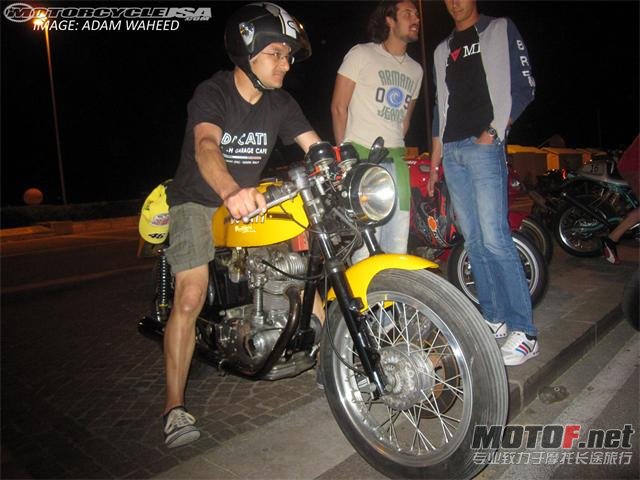 2010_wdw_oldducati.jpg