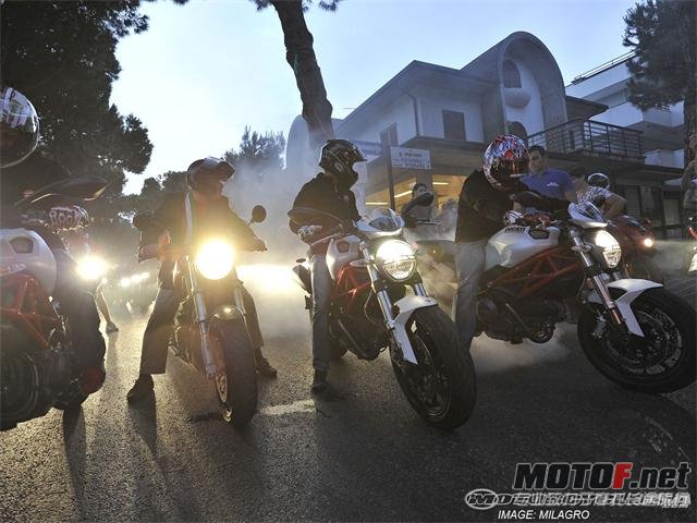 wdw_nightride.jpg