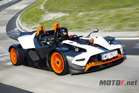 ktm_xbow_r_01.jpg