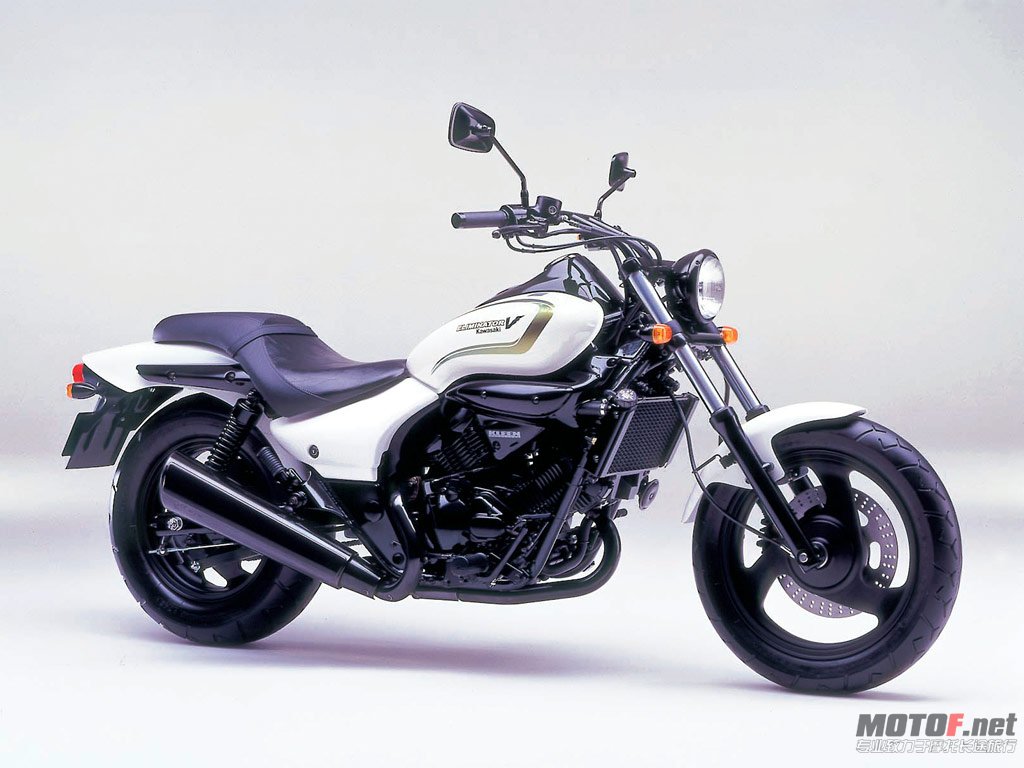 Kawasaki-Eliminator-250V-1-XHST7WRDBM-1024x768.jpg
