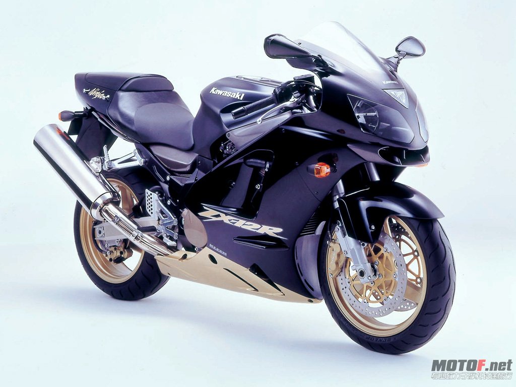 Kawasaki-ZX12R-Black-1-K5KR06JZ4I-1024x768.jpg