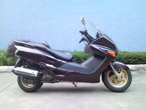 本田佛沙250cc 踏板