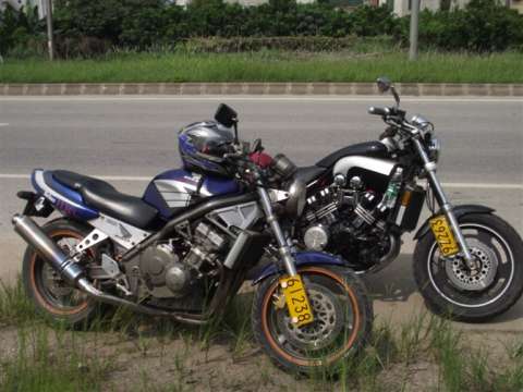 DONDA CB-1