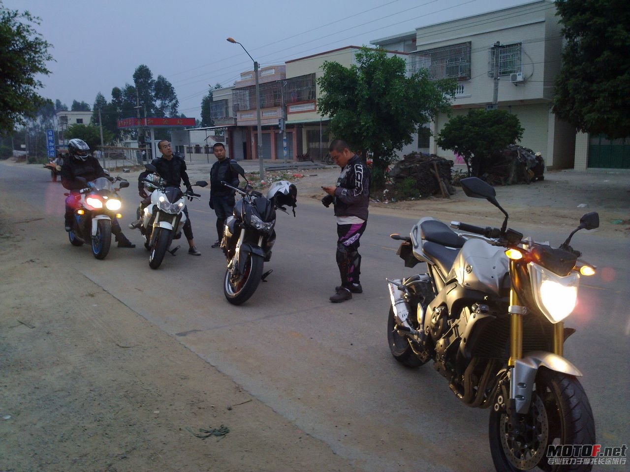 20101008842.jpg