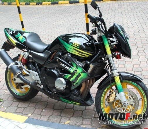200212ai4zl3c5zix5ow30.jpg