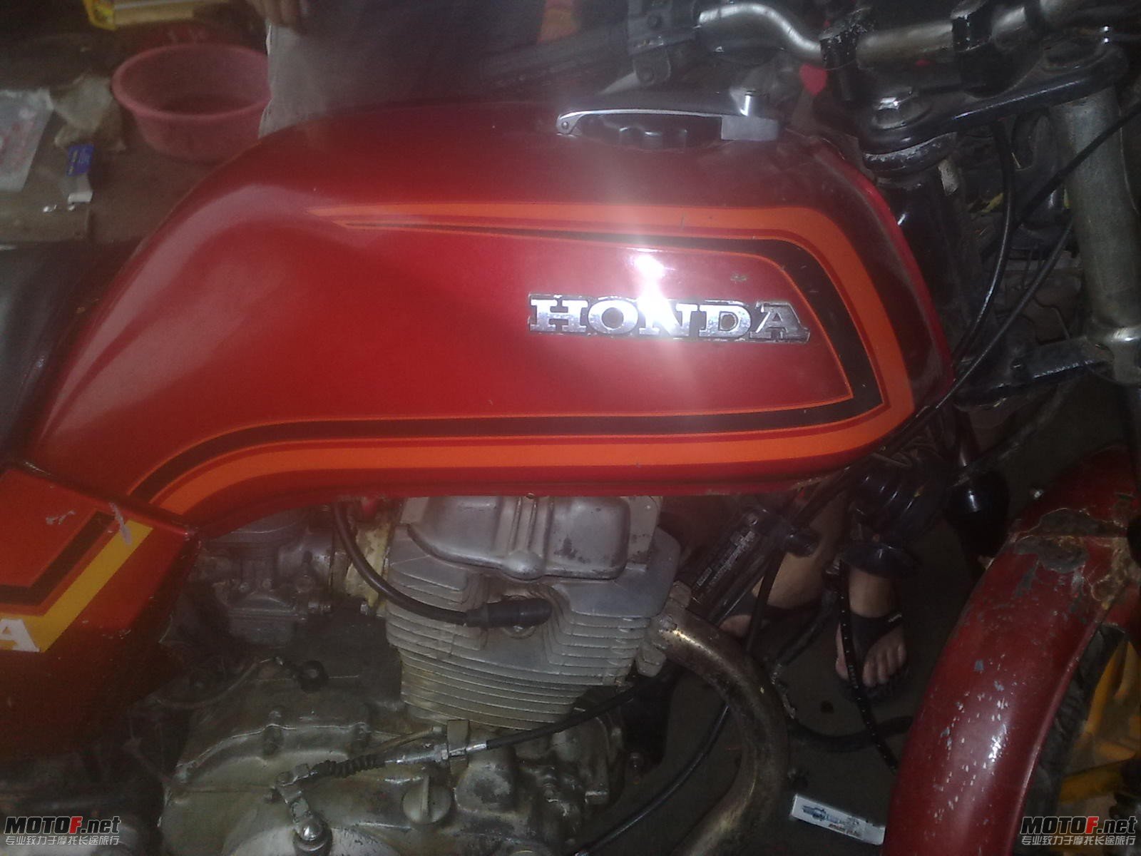 CB400N