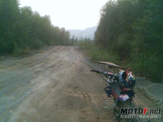201010171717_00007.jpg