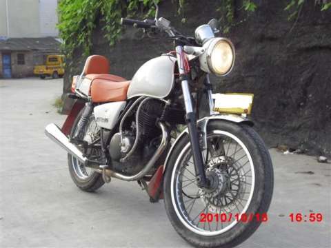 铃木TU250