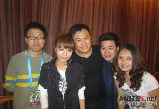 丁当小姐.jpg