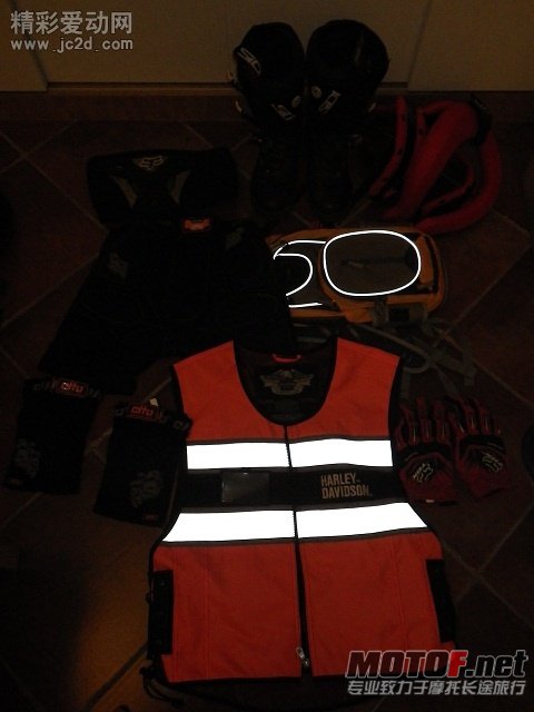114446165rbn8n33zvissu.jpg