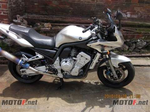 FZ1000