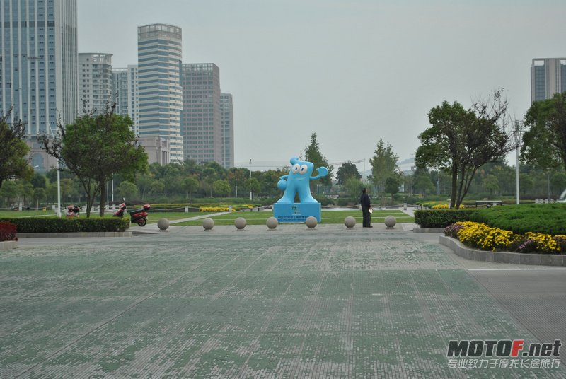 照片 094_1.jpg