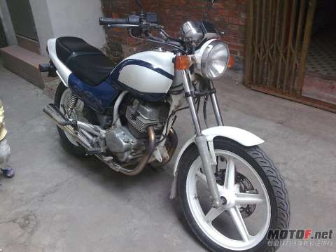 本田夜鹰250cc