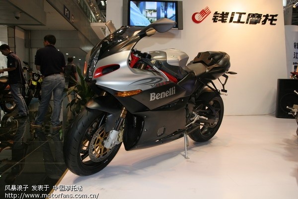 dhYdhwmrA6034.jpg