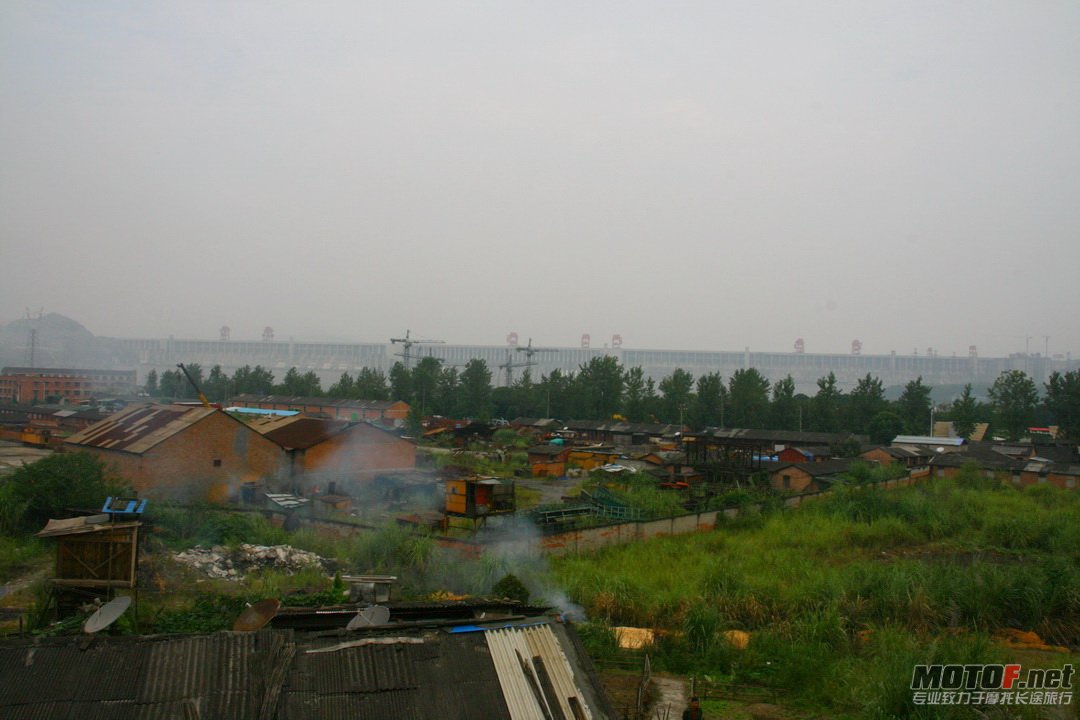 大坝