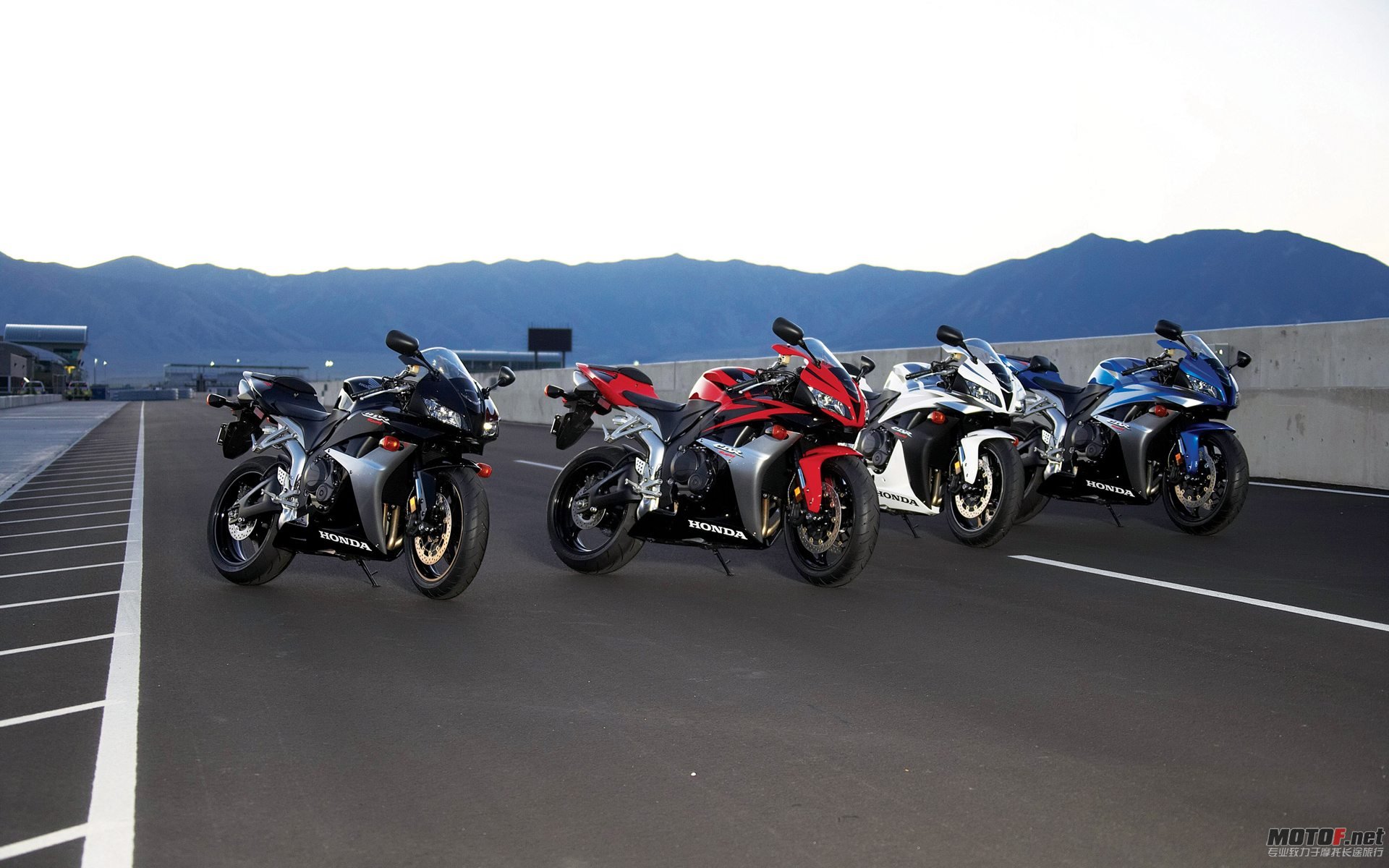 本田CBR600.jpg