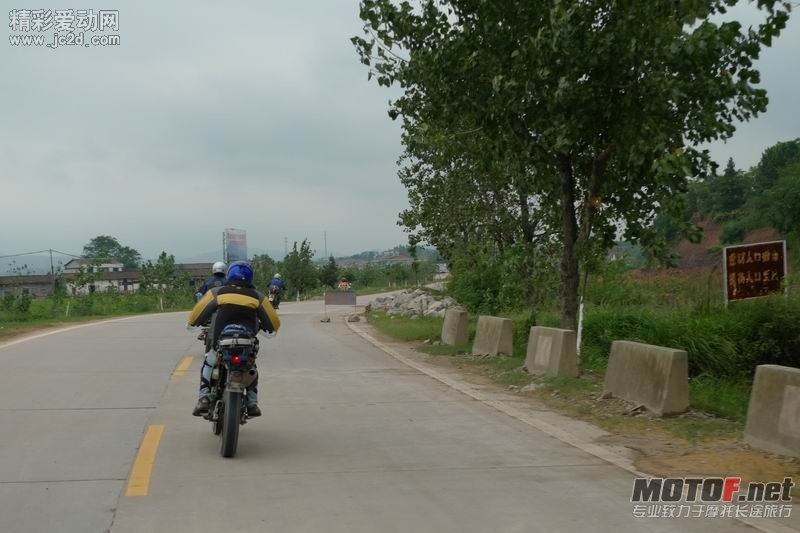 142756kzf5aq61obbo5ojh.jpg