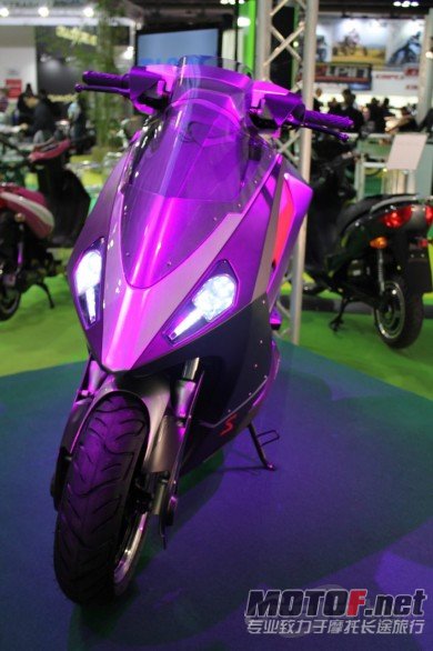 technologic_navigator_eicma_07.jpg
