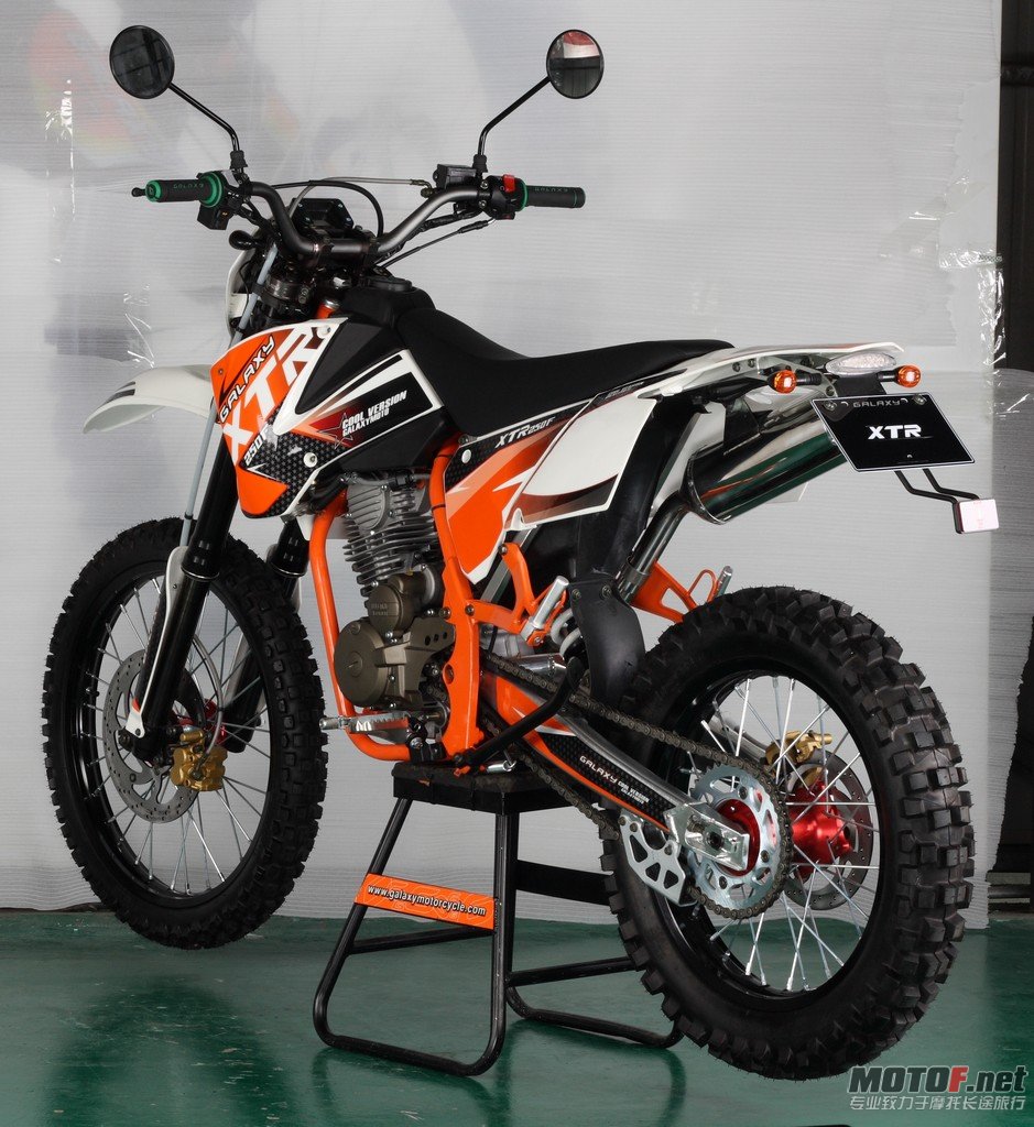 t92_0015.jpg