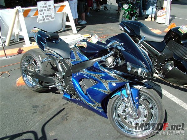 1008241848b2e3db504ea95391[1].jpg