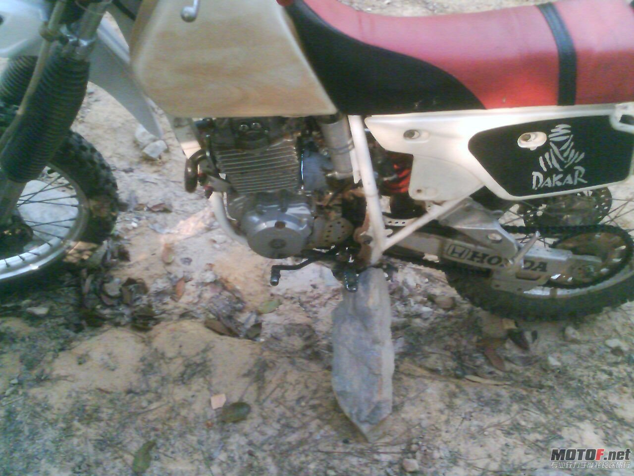 201011141526_00009.jpg