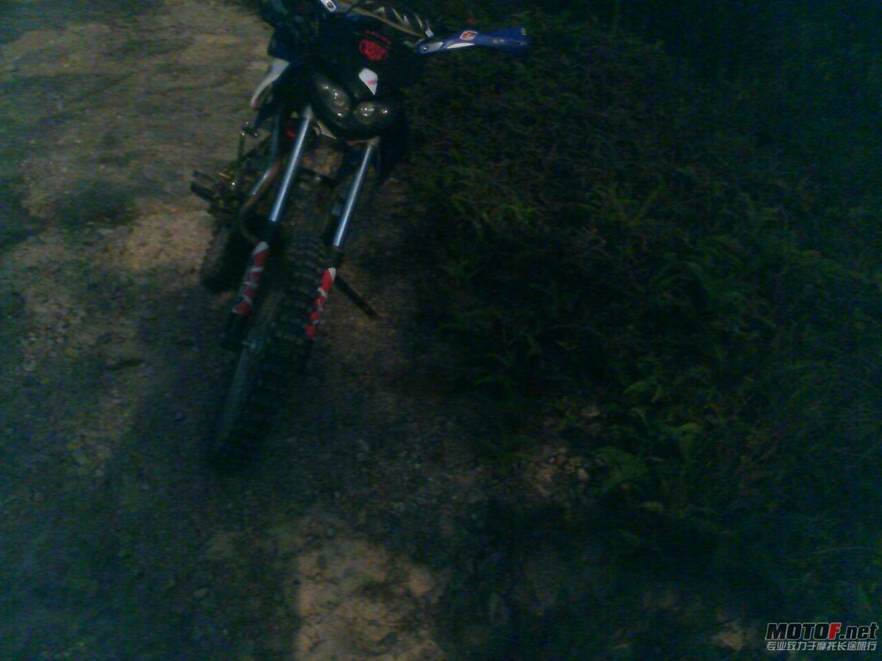 201011141539_00017.jpg