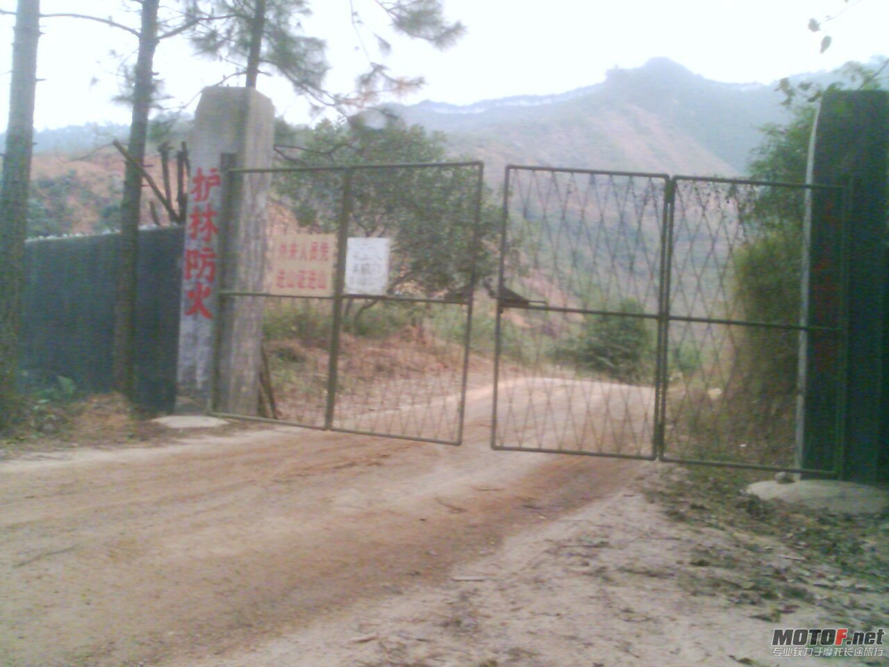 201011141727_00028.jpg