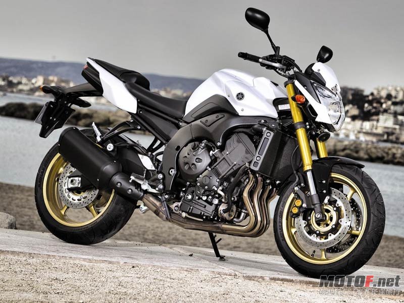 07yamaha-fz8.jpg