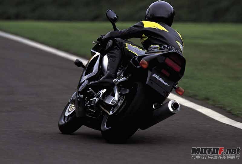 MCBR91996ABB-01.jpg