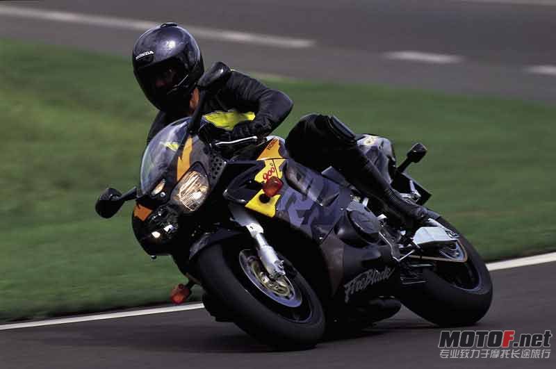 MCBR91996ABC-01.jpg