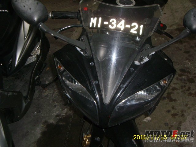 SL701512.JPG