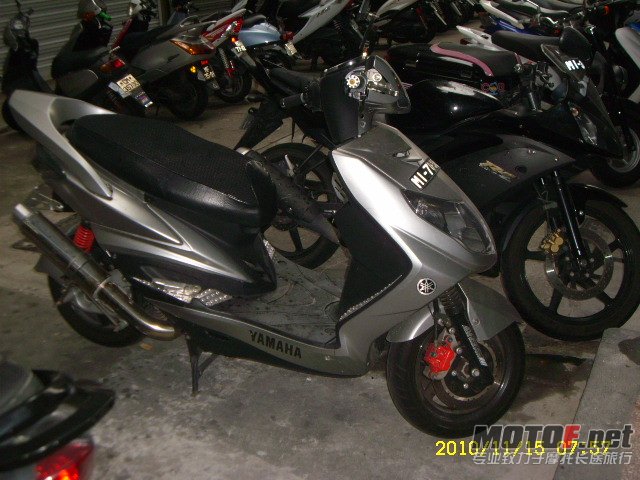 SL701514.JPG