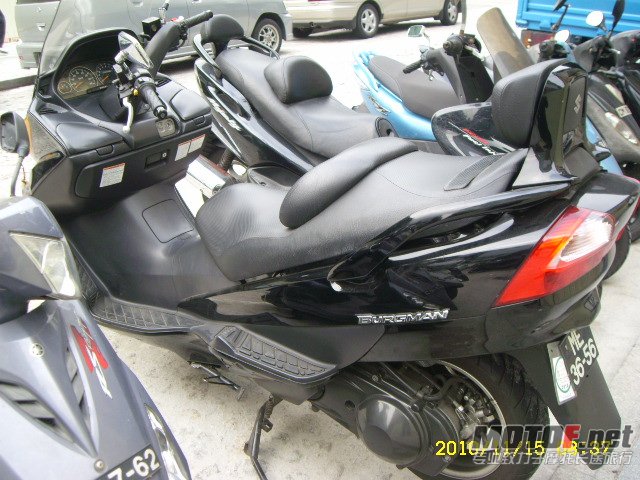 SL701538.JPG