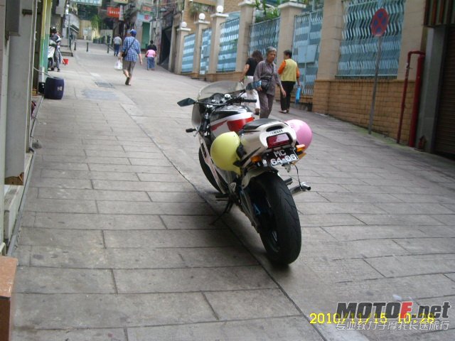 SL701547.JPG