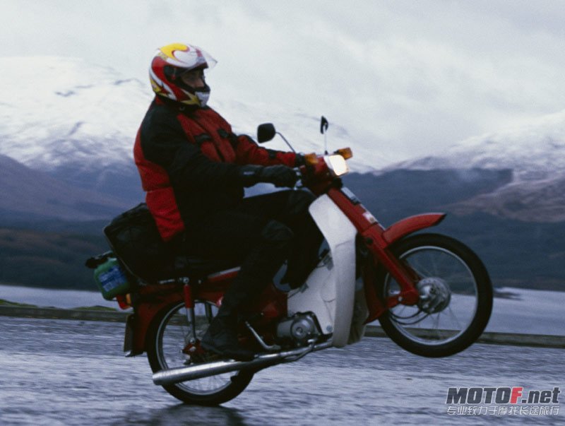 05honda-c90.jpg