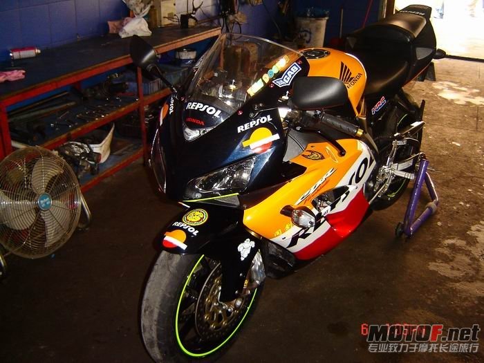 8PwkgTQU[1].JPG