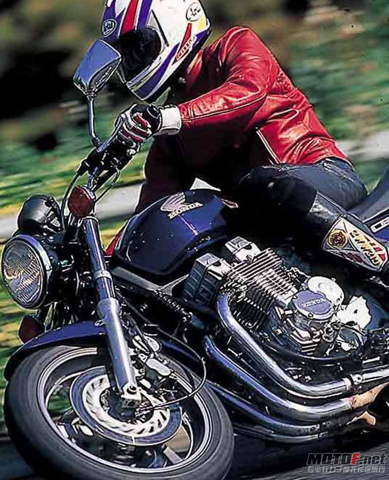 HONDA-CB750X2-0654-01.jpg