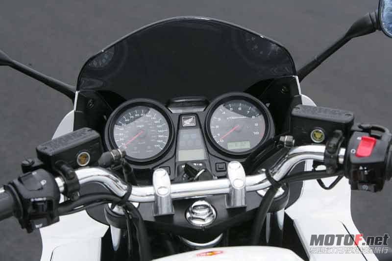GSXF41-01.jpg