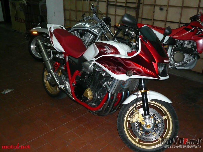 20090602_9b3864221ddad368344aeN8kw3ipLuHq[1].jpg