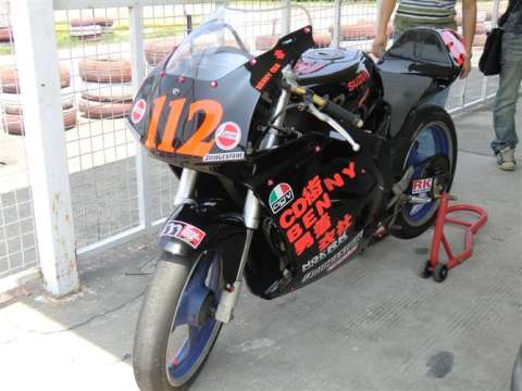 铃木RGT125